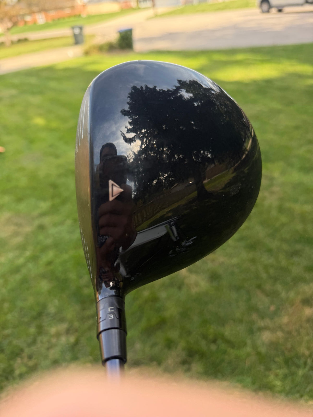 Titleist 915 D2 Driver 10.5° Graphite Gold Stiff Flex 44.25" — photo 3