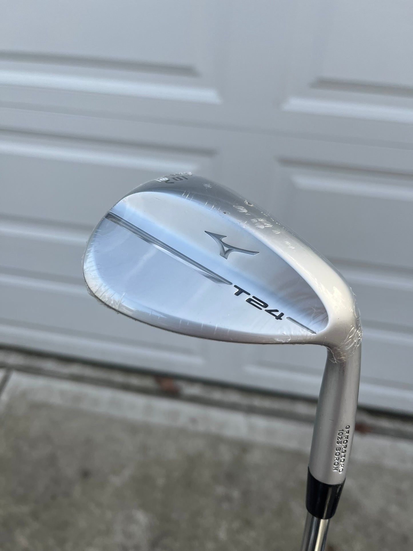 Photo of Mizuno T24 Soft Satin Sand Wedge 56° Stiff Flex Tour Issue S400