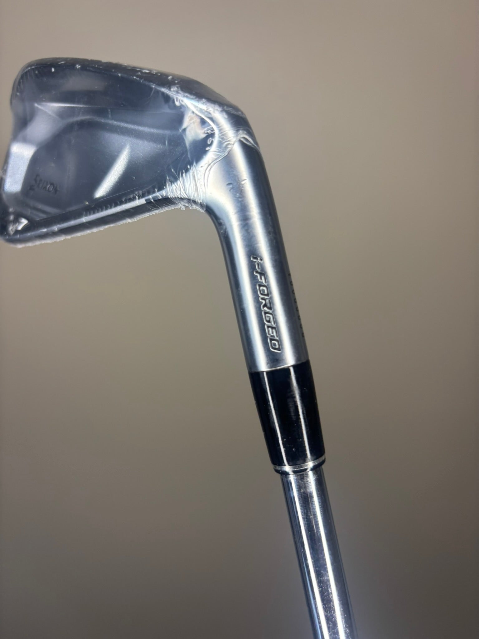 Photo of Srixon ZXi7 4-Iron Extra Stiff Flex Kbs Tour V 120