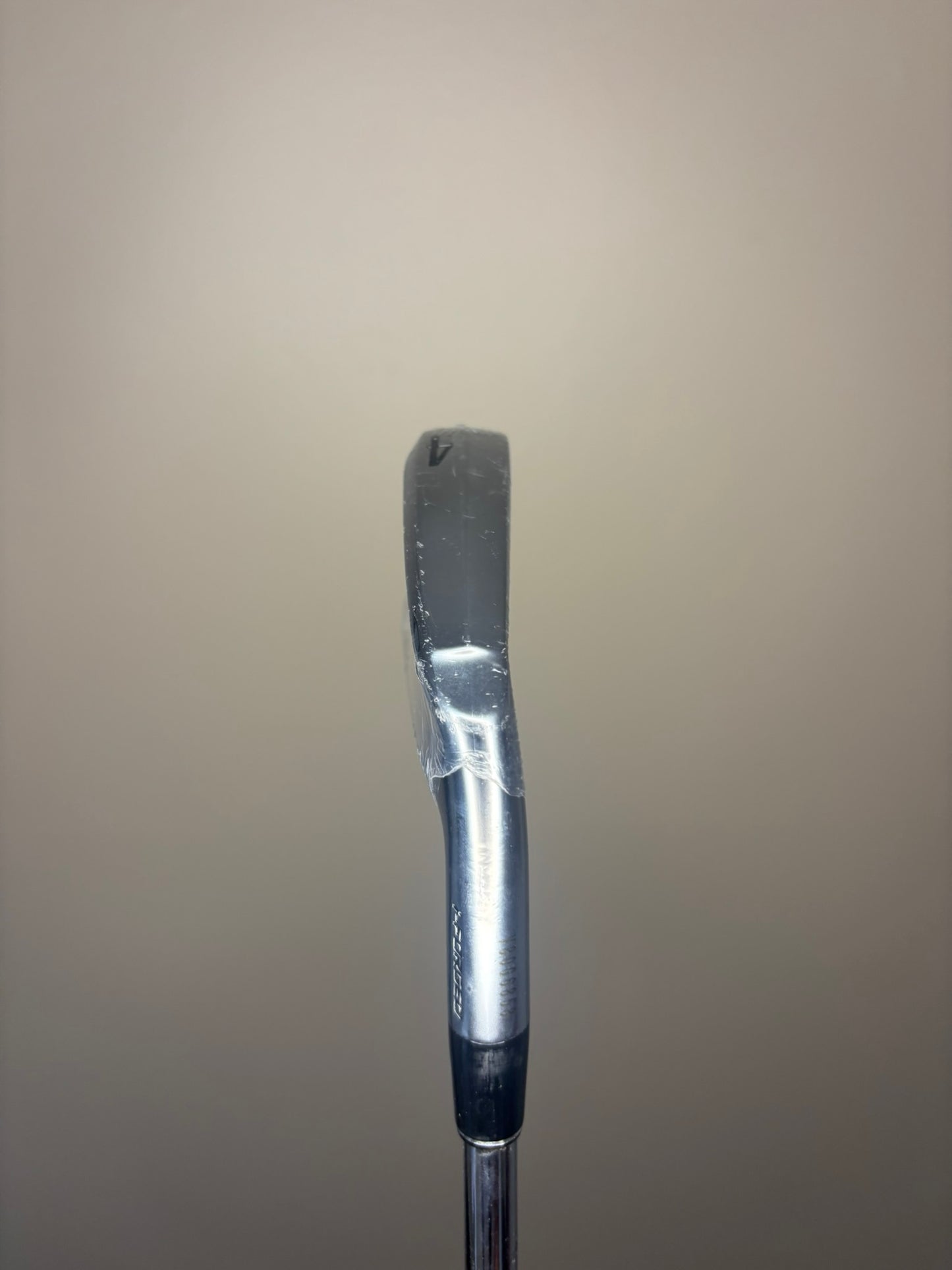 Photo of Srixon ZXi7 4-Iron Extra Stiff Flex Kbs Tour V 120