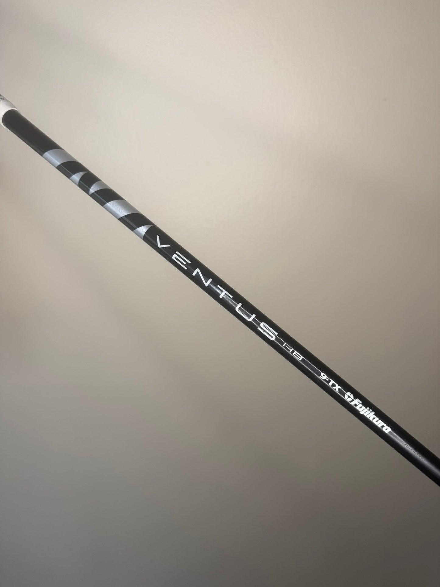 Fujikura Ventus HB Black Velocore Extra Stiff Flex Hybrid Shaft Titleist Tip 40"