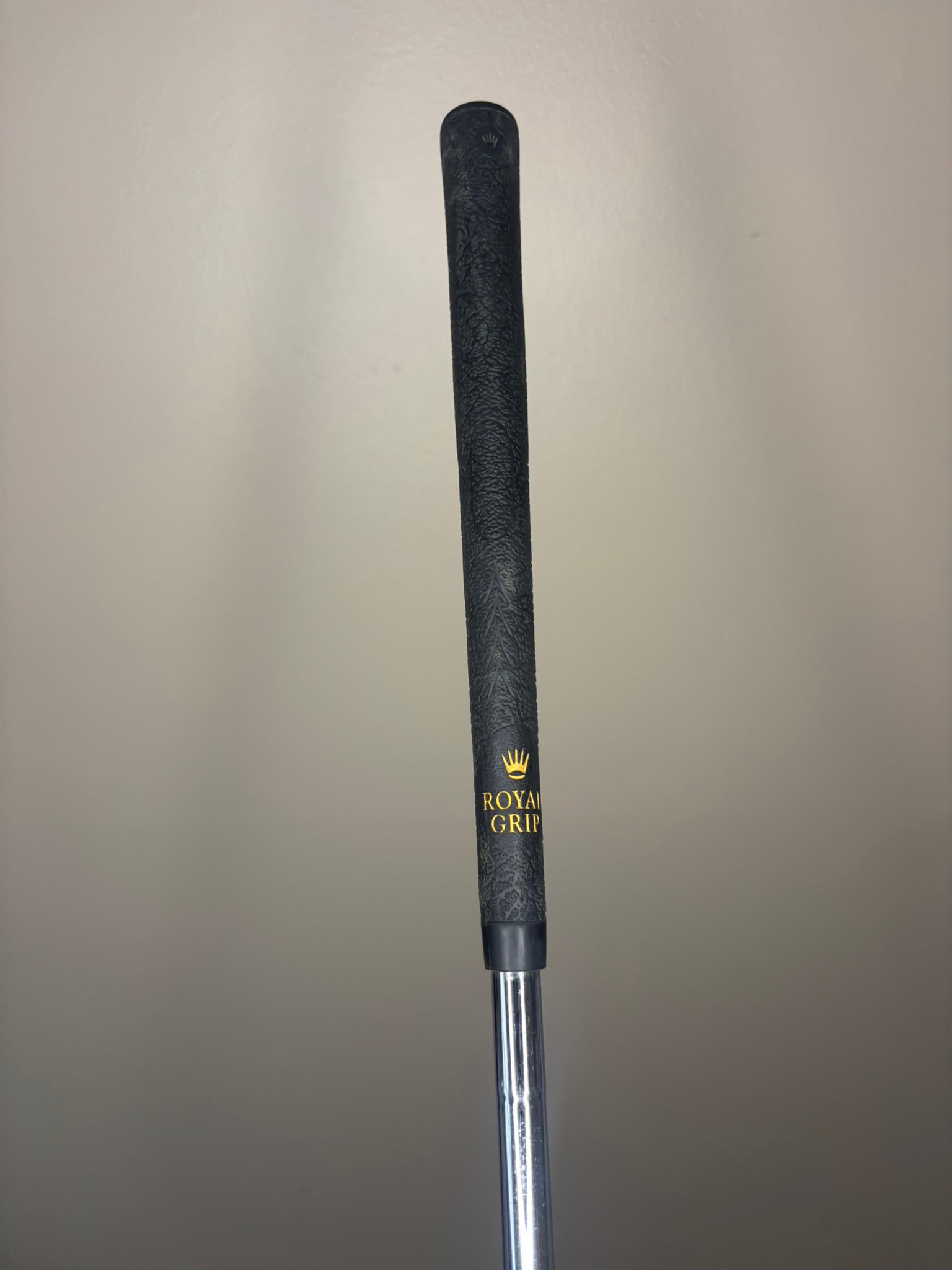 Photo of Tommy Armour 845s Silver Scot 1-Iron Regular Flex Dynamic Gold R300