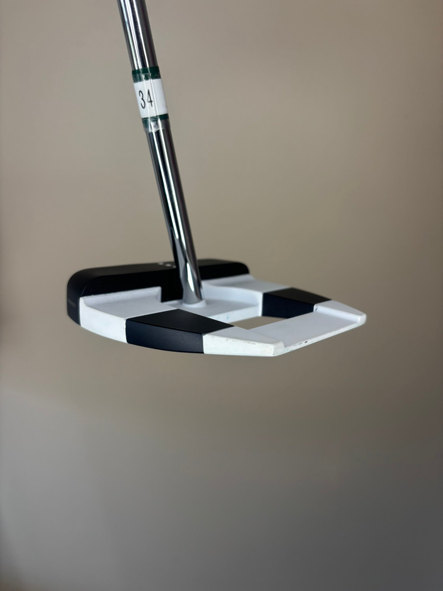 Photo of Odyssey Ai-ONE Square 2 Square Jailbird Putter Stroke Lab 90