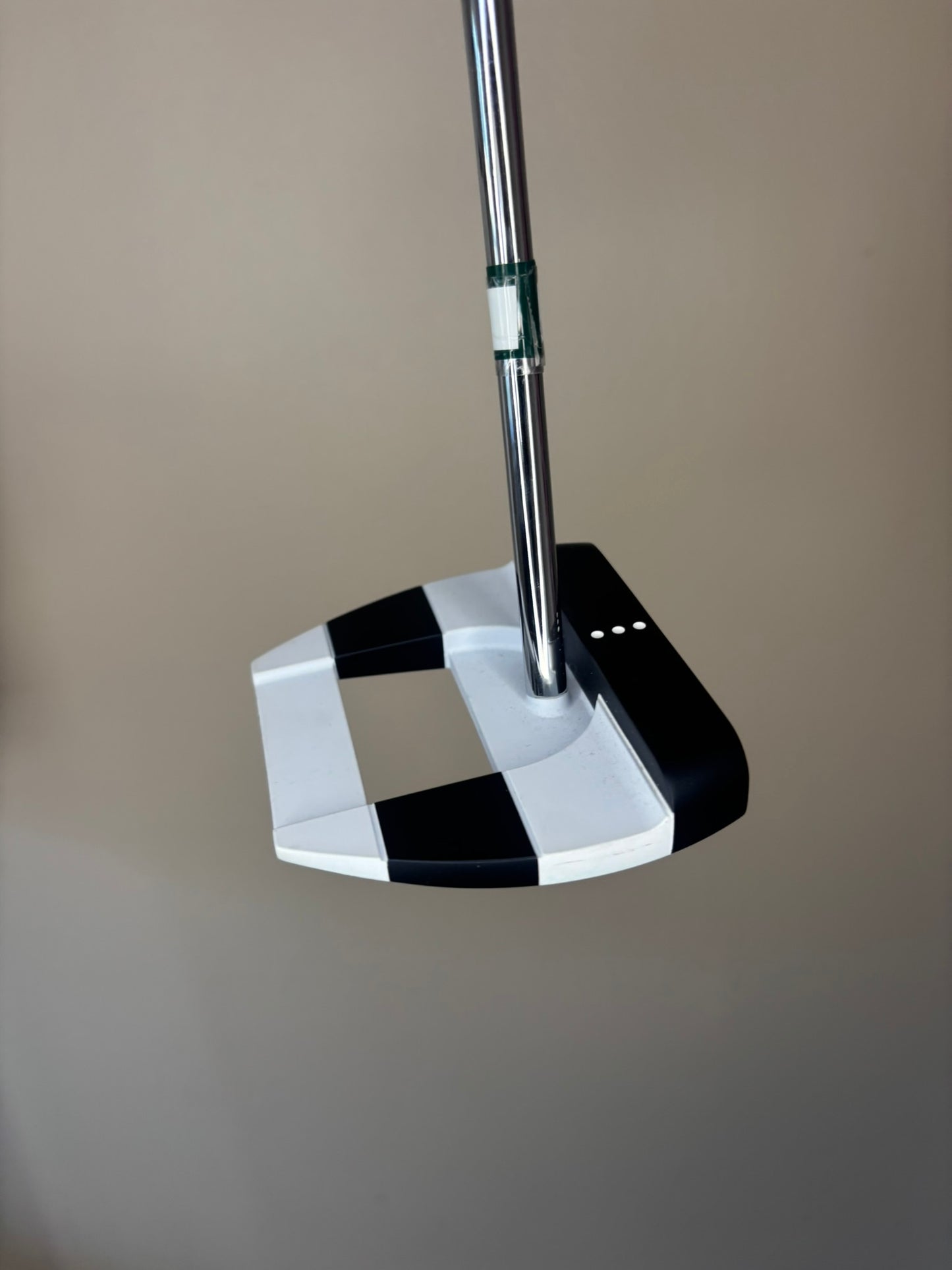 Photo of Odyssey Ai-ONE Square 2 Square Jailbird Putter Stroke Lab 90