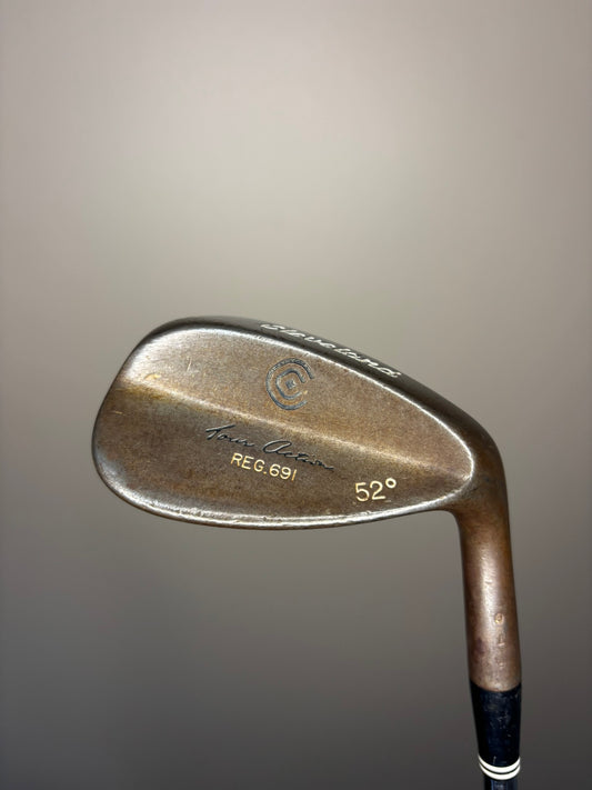 Photo of Cleveland Tour Action Reg 691 RTG Gap Wedge 52° Wedge Flex
