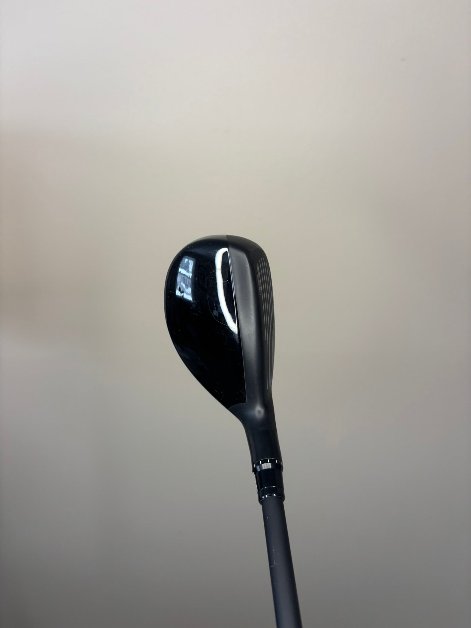 Photo of Taylormade Qi10 Tour 3 Hybrid 19.5° Regular Flex Tensei Av Blue
