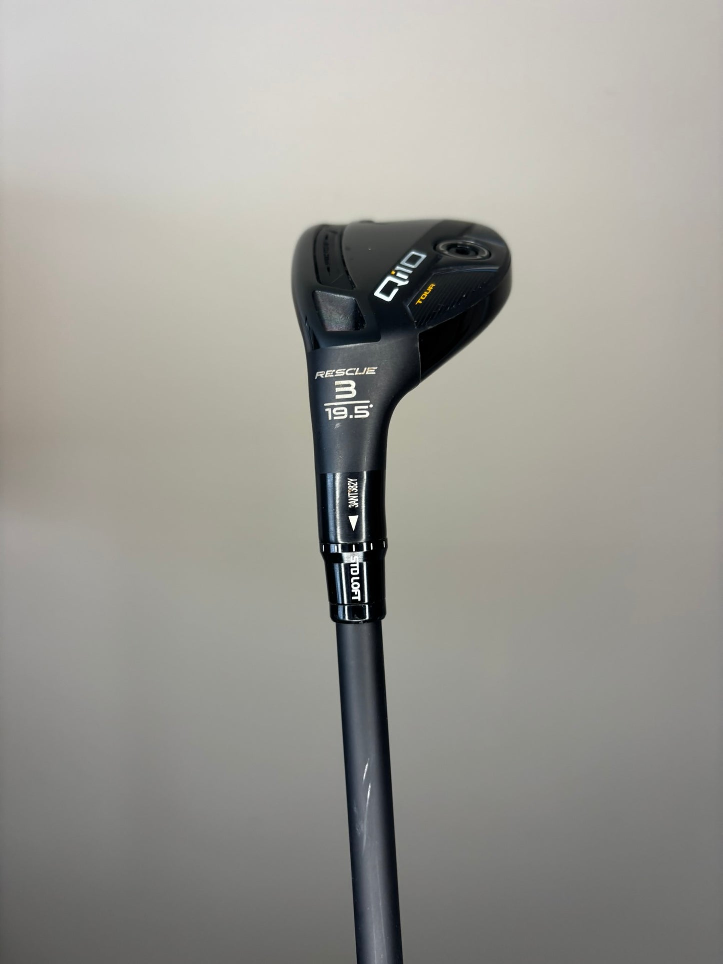 Photo of Taylormade Qi10 Tour 3 Hybrid 19.5° Regular Flex Tensei Av Blue