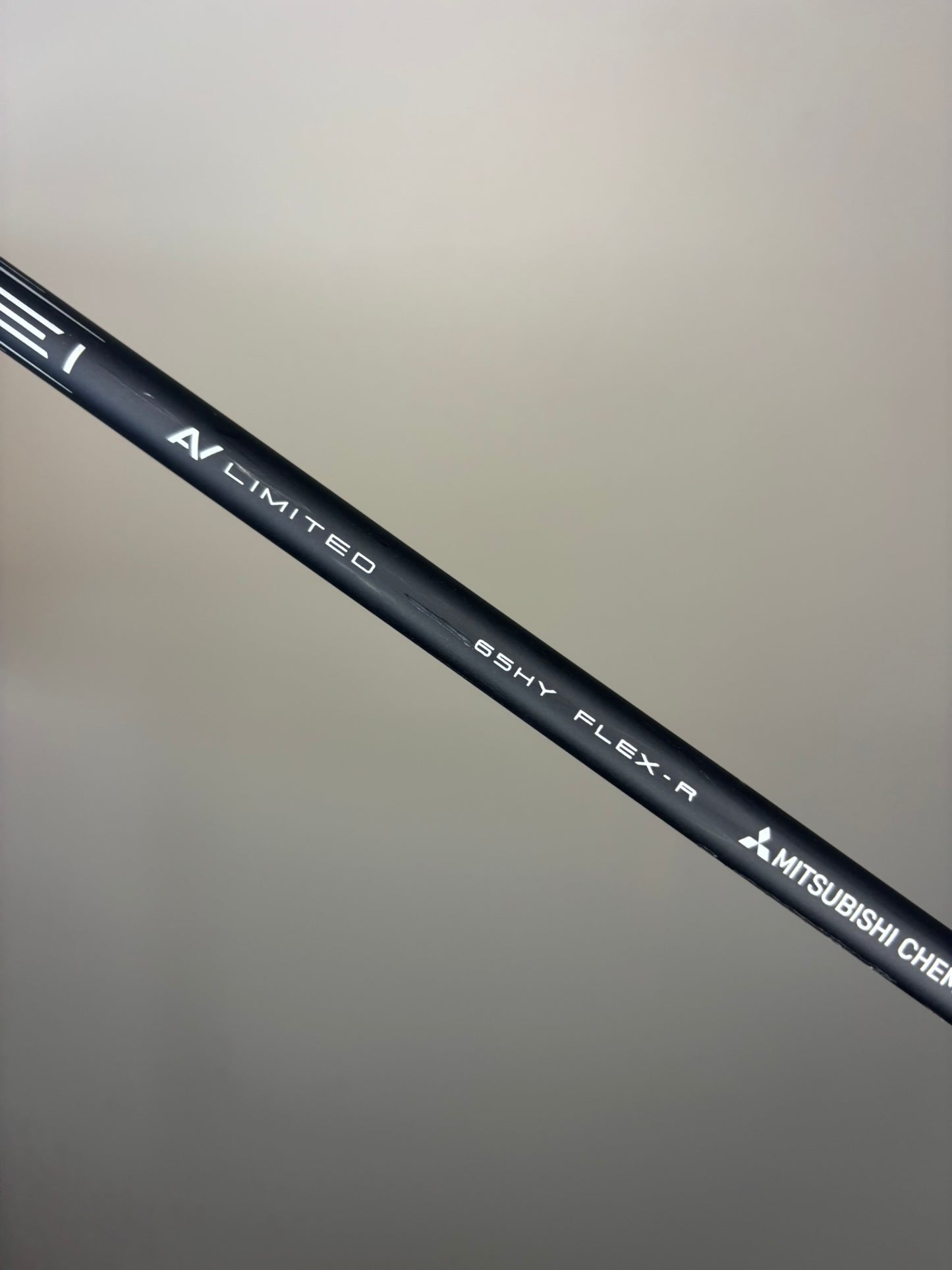 Photo of Taylormade Qi10 Tour 3 Hybrid 19.5° Regular Flex Tensei Av Blue