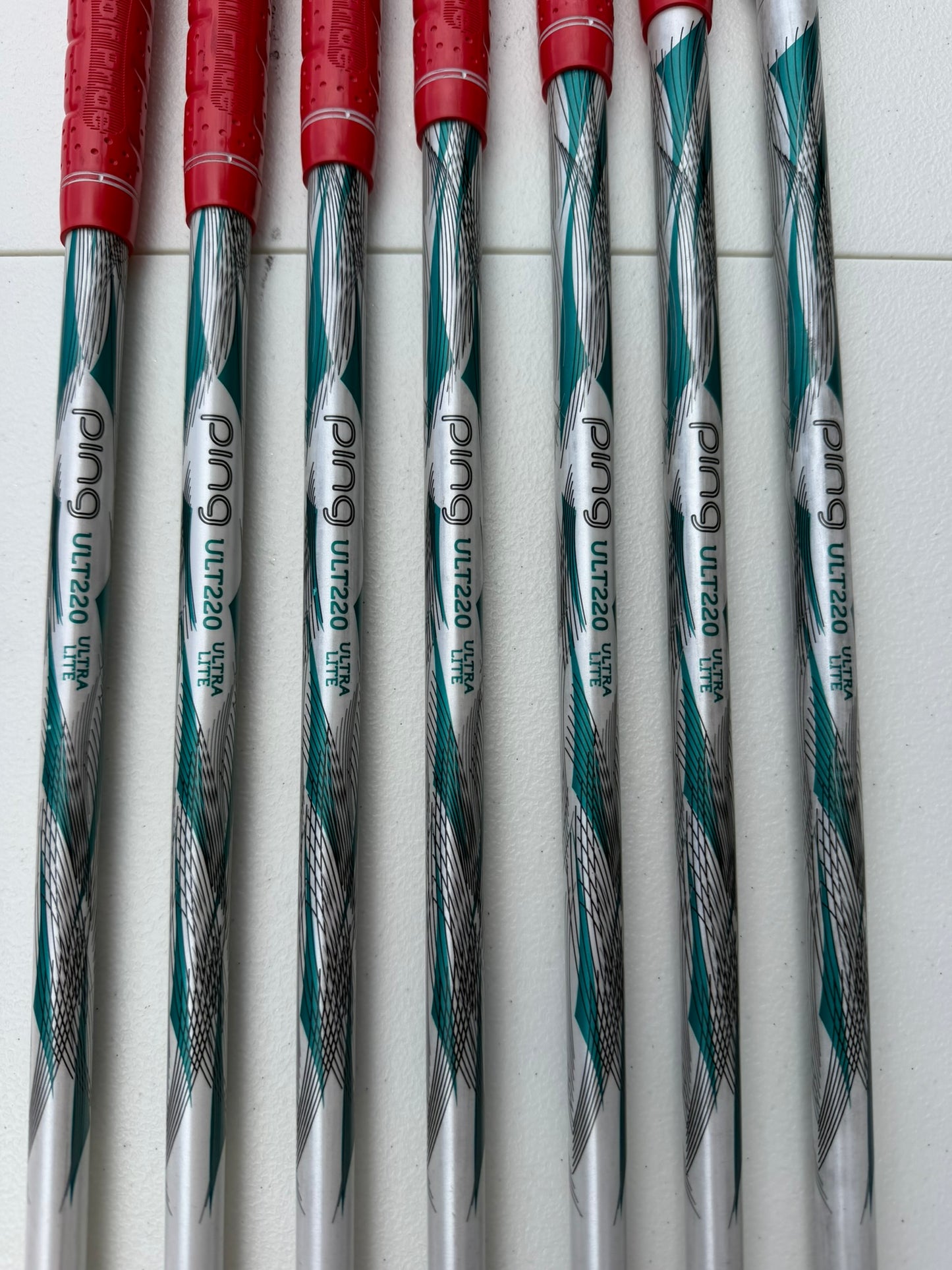 Ping 2015 Rhapsody Iron Set 5-PW, UW Red Dot ULT 220 Ladies Flex Standard NICE