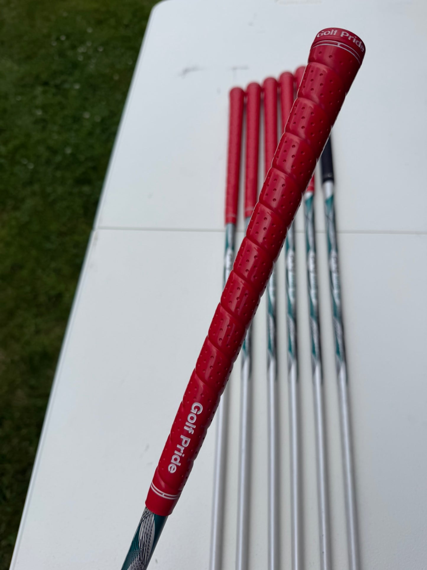 Ping 2015 Rhapsody Iron Set 5-PW, UW Red Dot ULT 220 Ladies Flex Standard NICE