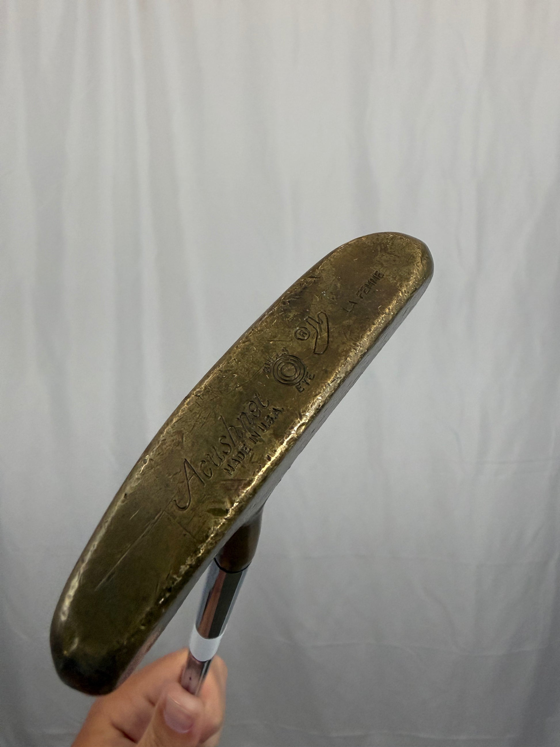 Photo of Acushnet Bullseye La Femme Putter