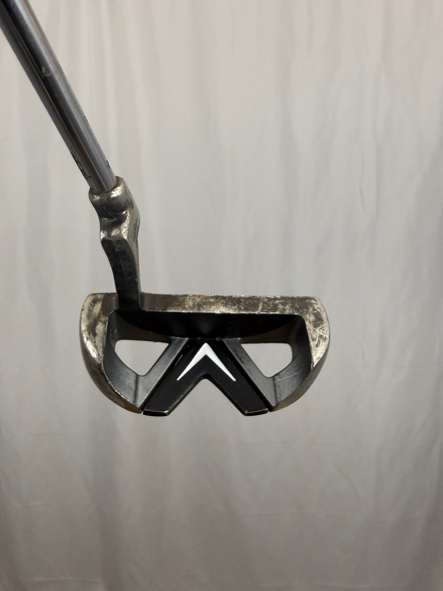 Photo of Knight Black Velvet 110 Putter