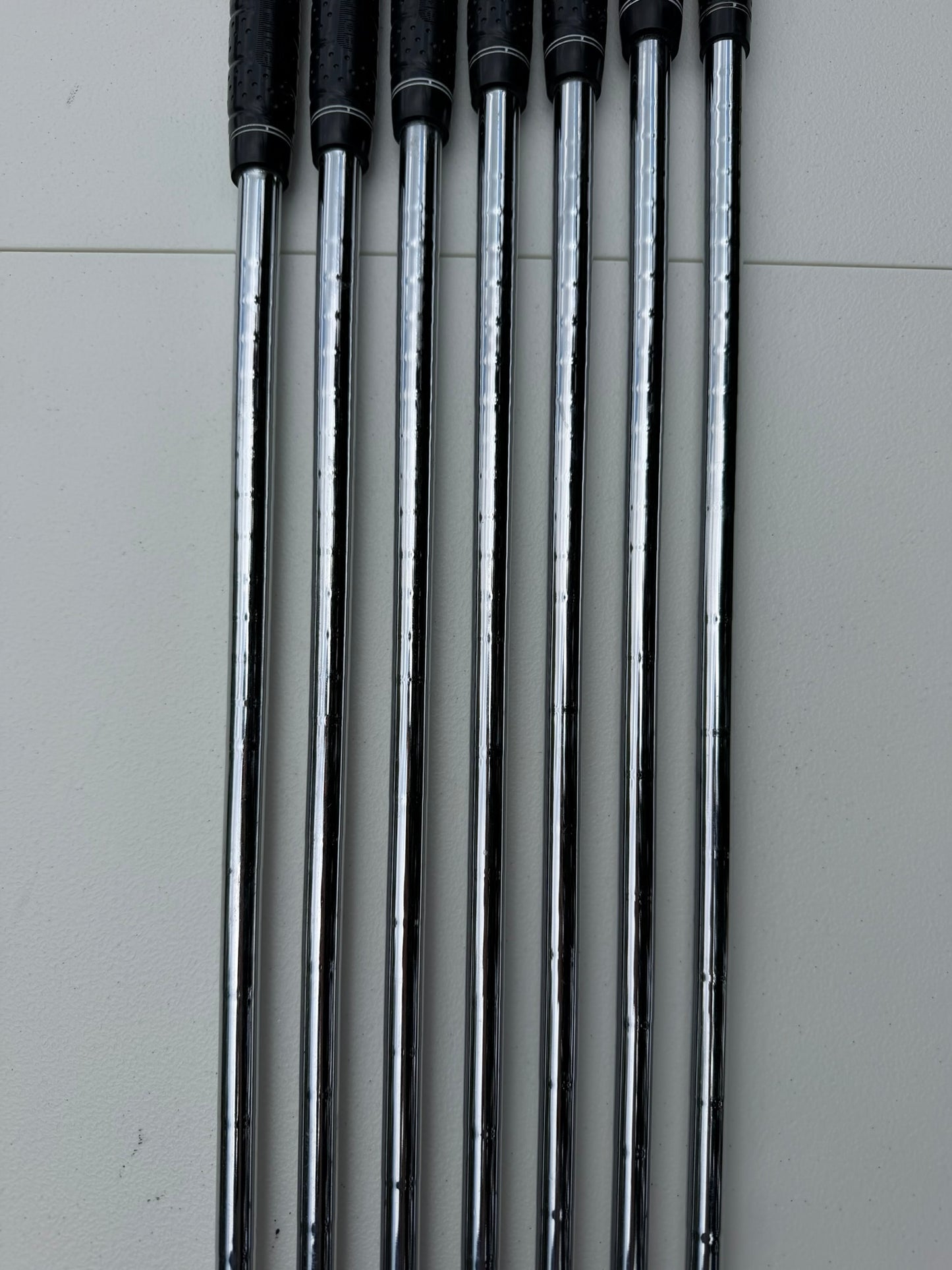 Ping i3 + Plus Iron Set 4-PW Green Dot True Temper Regular Flex +1/4″ NICE