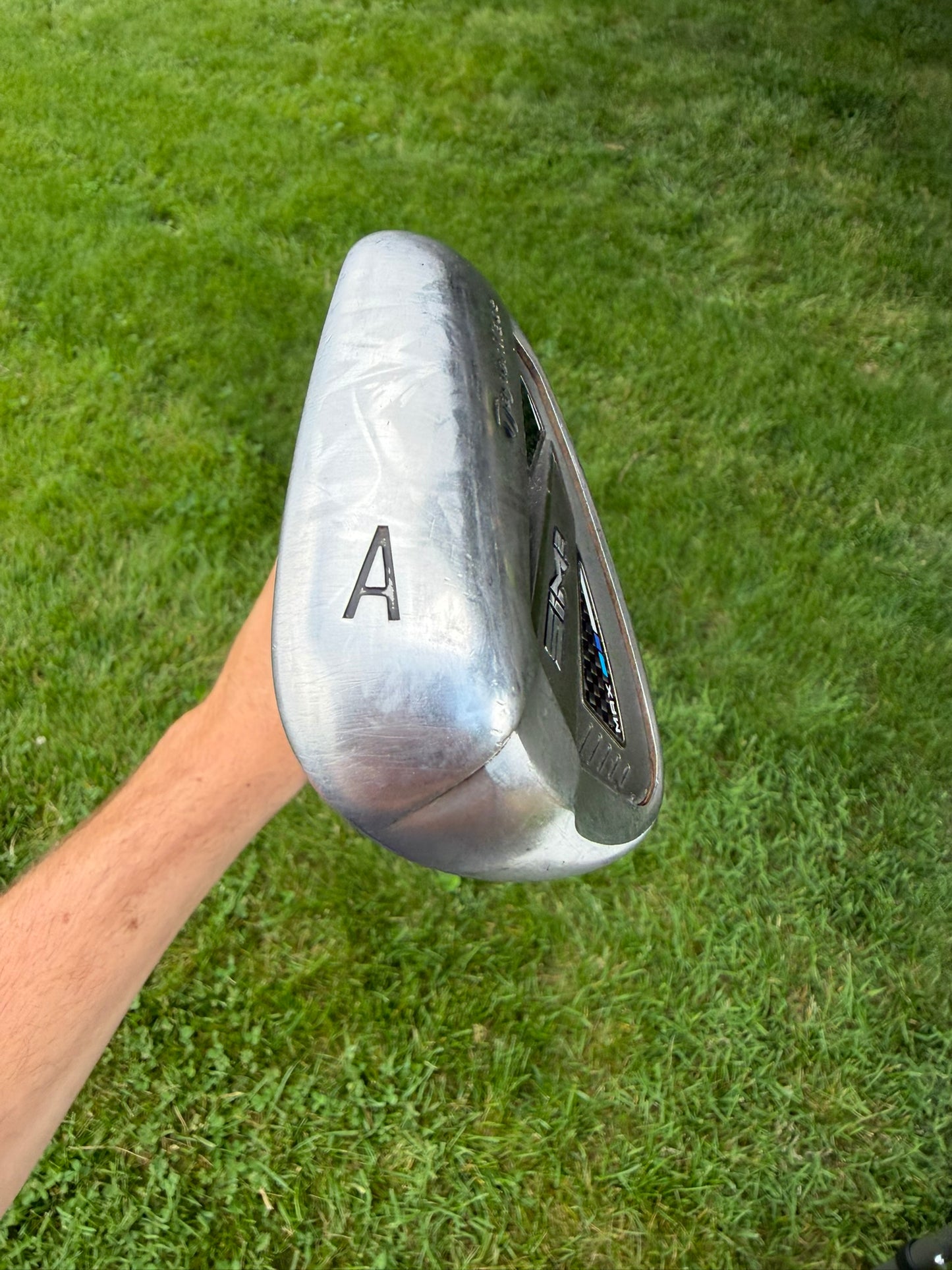 Taylormade SIM2 MAX Gap A Wedge KBS Max MT 85 Stiff Flex 35.5″ NICE
