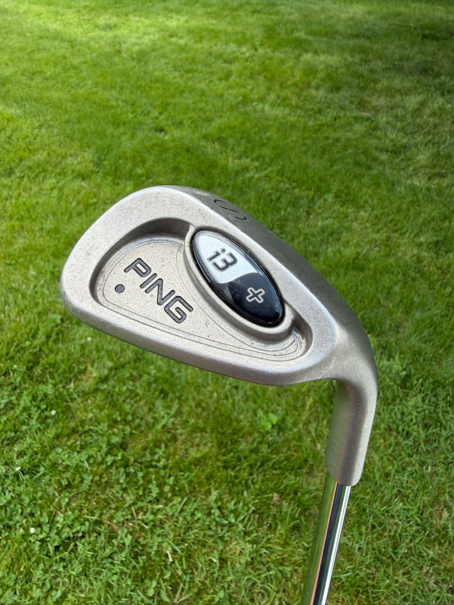 Ping i3 + Plus Sand Wedge Black Dot True Temper Regular Flex 35.25″ NICE