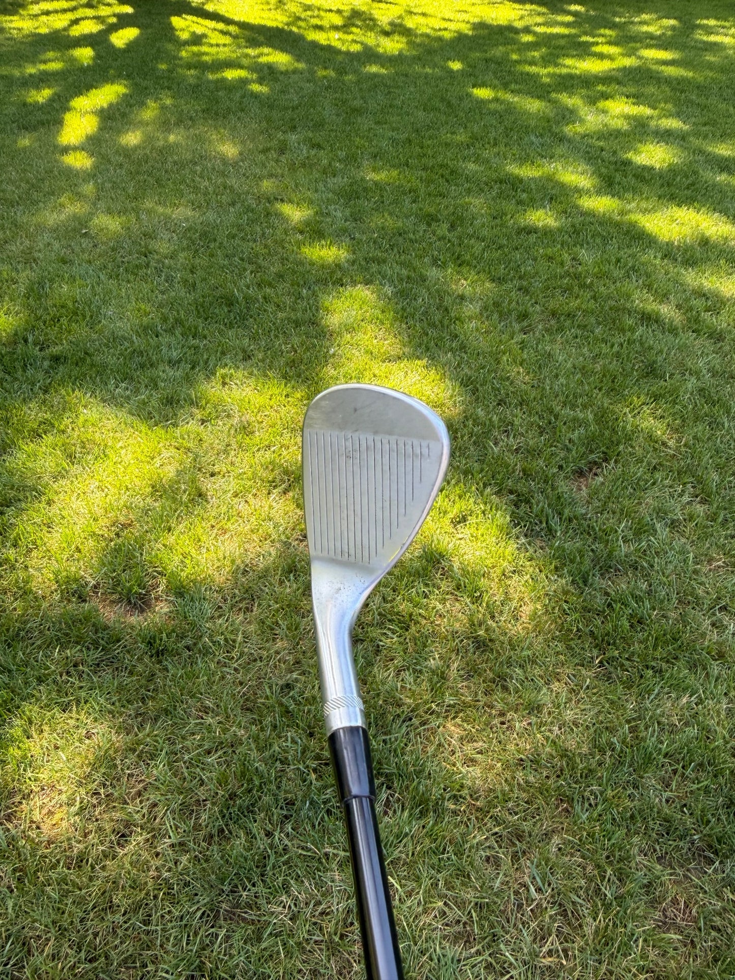 Titleist Vokey SM9 Tour Chrome Gap Wedge 52°/8 Tensei AV Red Regular Flex 35.75" — photo 3