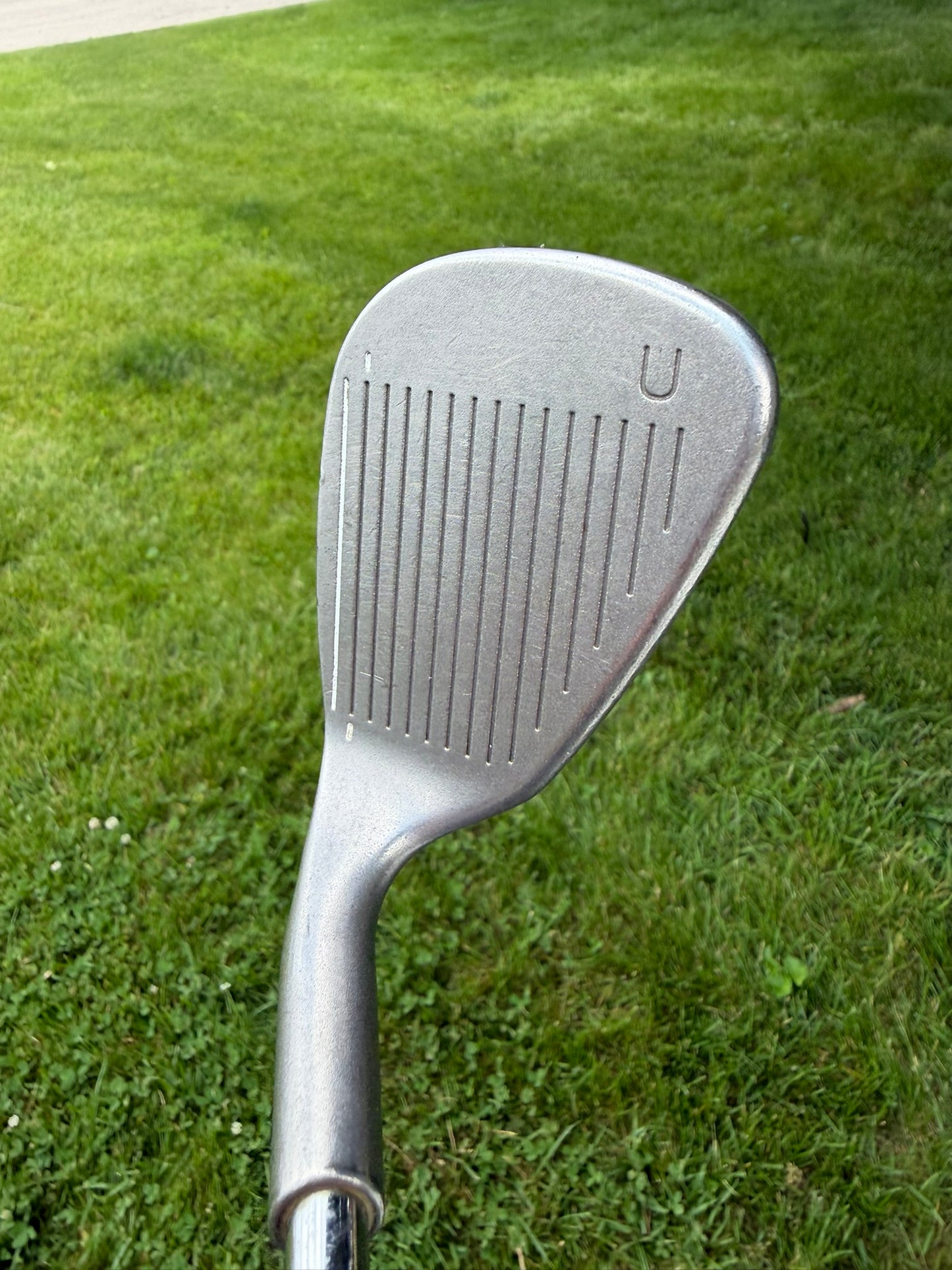 Ping i3 + Plus Gap U Wedge White Dot True Temper Regular Flex 35.5″ NICE
