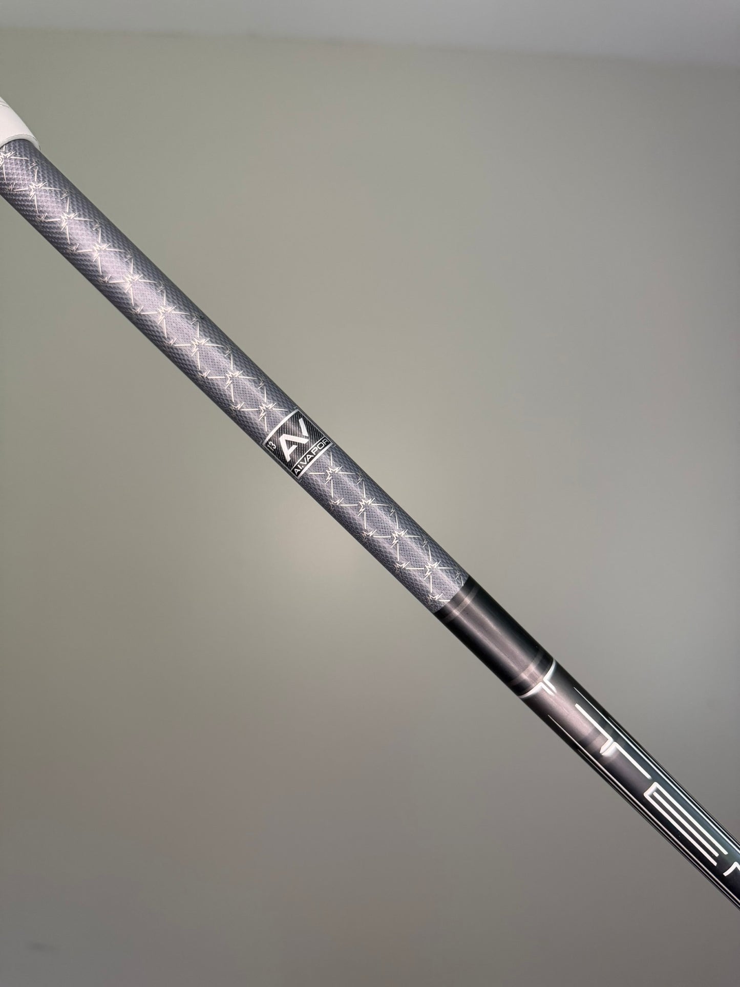 Tensei AV Limited Black Extra Stiff Flex Driver Shaft Taylormade Tip 44.75″
