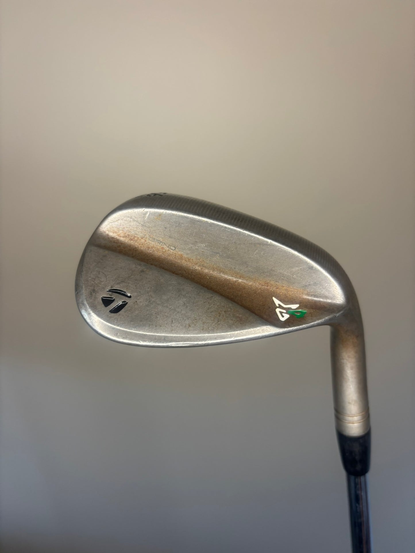 Taylormade Milled Grind 4 Raw Sand Wedge 56° / SB12 S400 Stiff Flex 35.25″ NICE