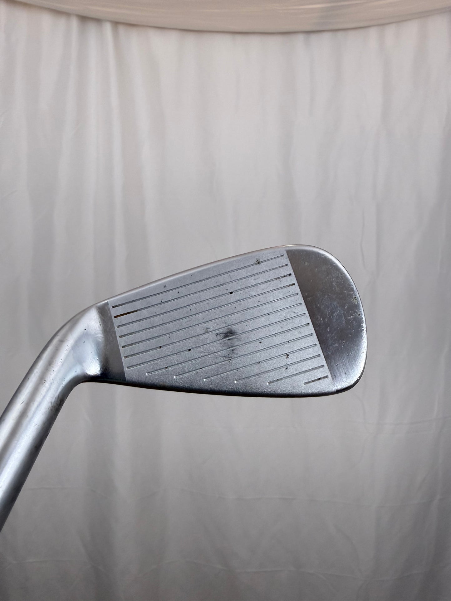 Photo of Maxfli Revolution Midsize 2-Iron Stiff Flex Ei-70