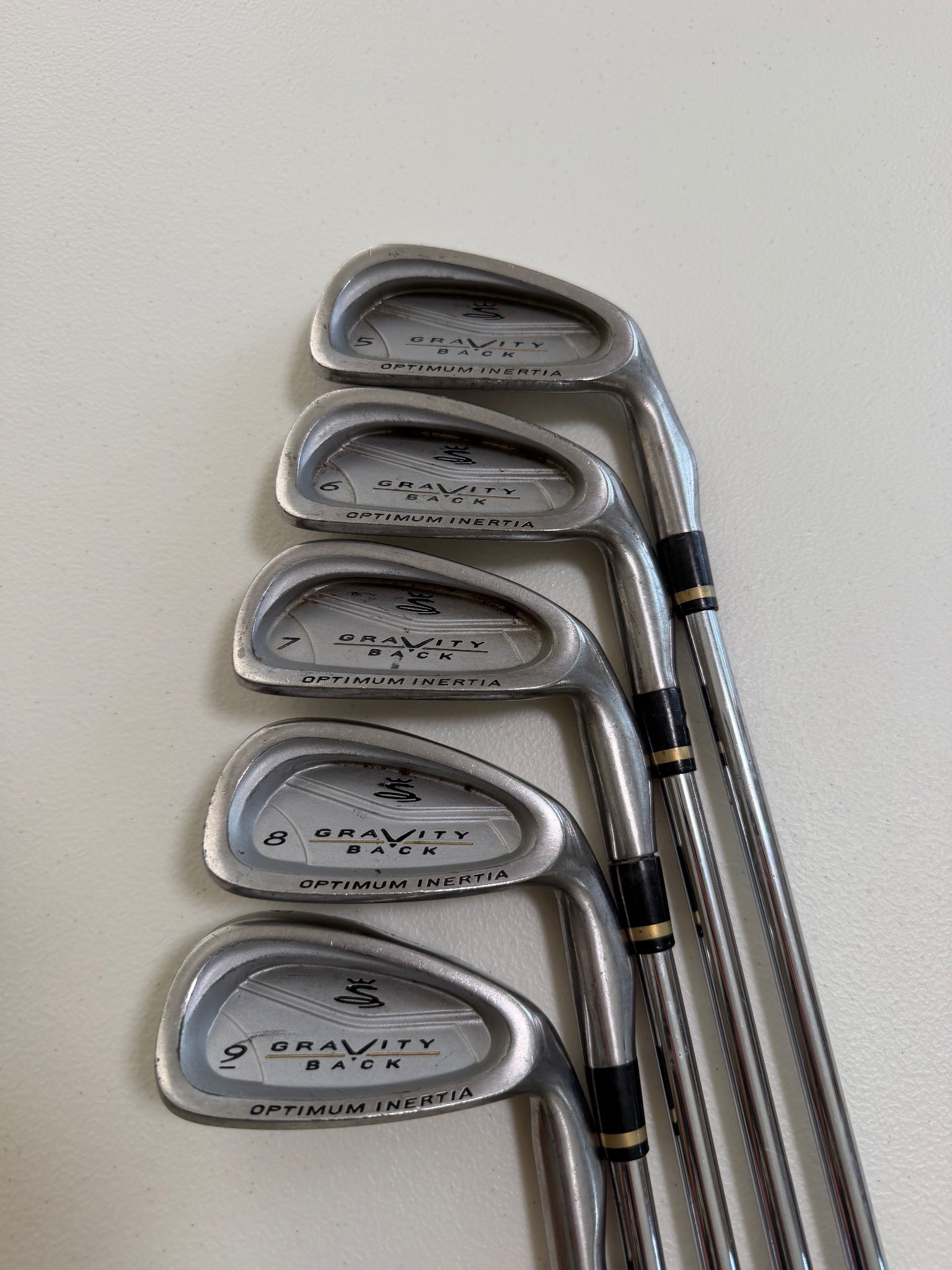 Cobra Gravity Back Iron Set 5-9 Regular Flex NICE