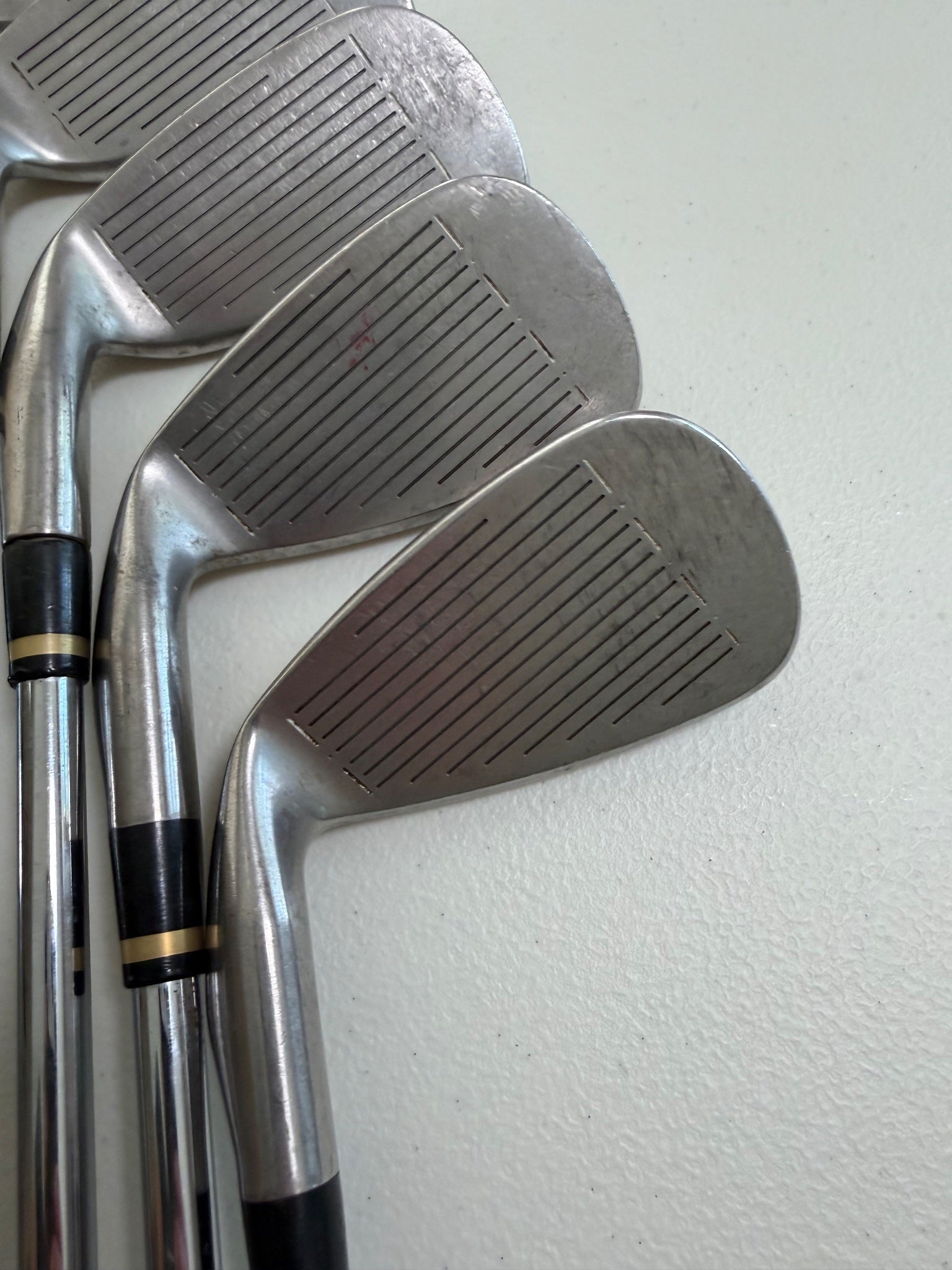 Cobra Gravity Back Iron Set 5-9 Regular Flex NICE — photo 4