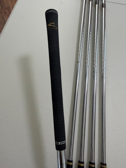 Cobra Gravity Back Iron Set 5-9 Regular Flex NICE — photo 10