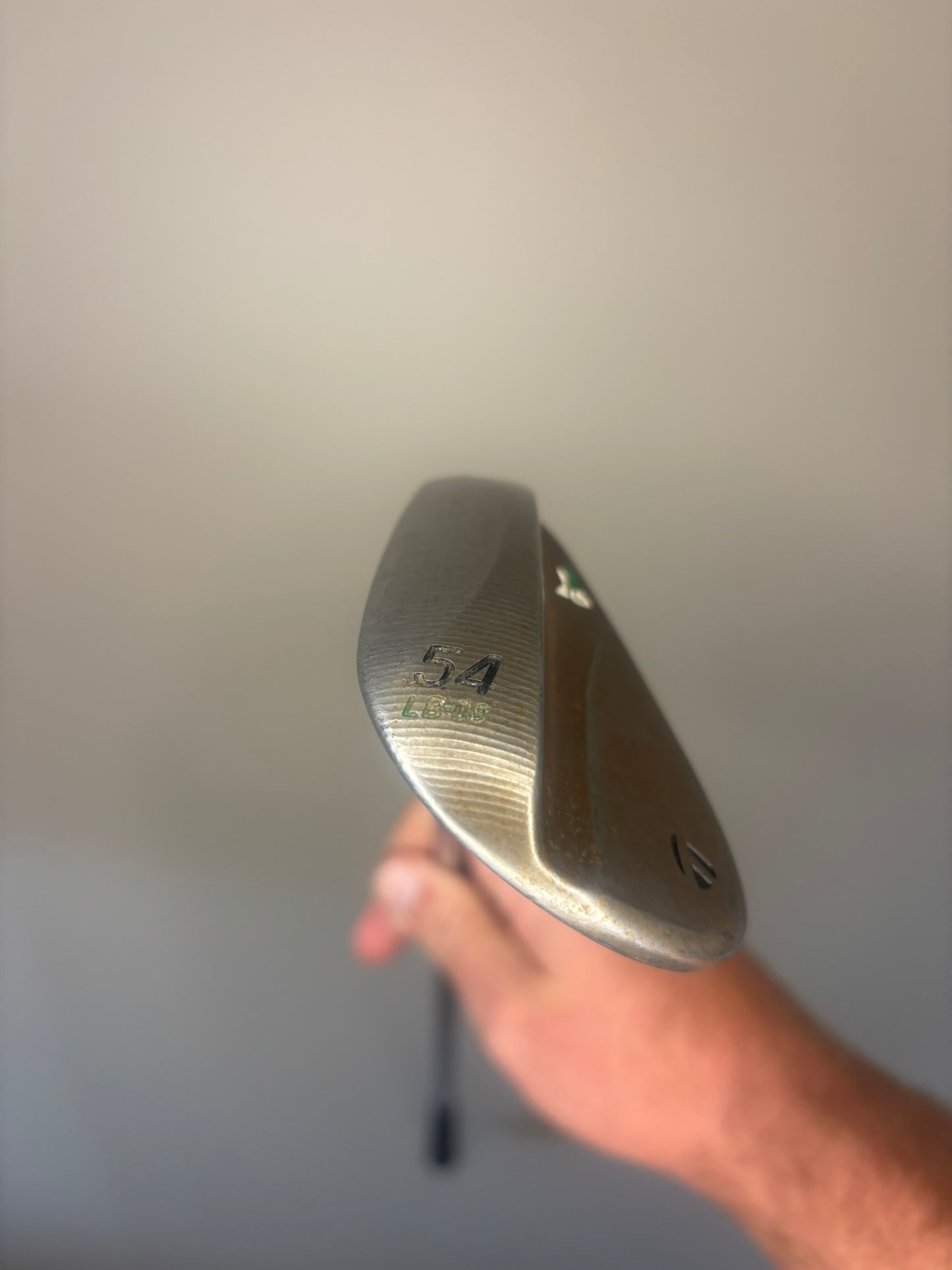 Taylormade Milled Grind 4 Raw Sand Wedge 54° / 8LB S400 Stiff Flex 35.25″ NICE