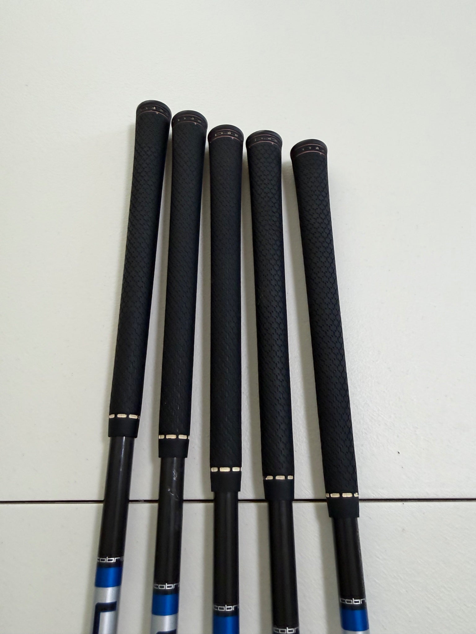 Cobra T-Rail Iron Set 7-PW,SW Ultra Lite Ladies Flex — photo 7