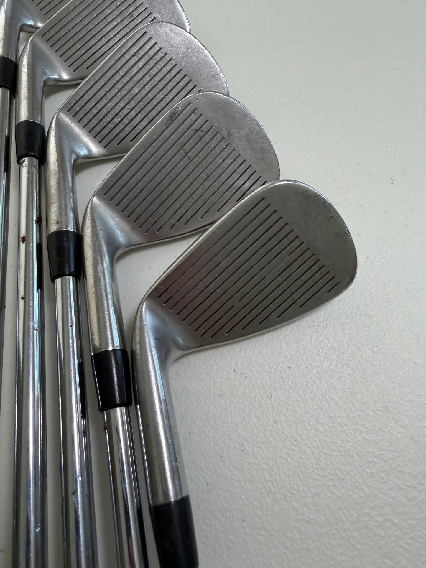 Titleist DCI 981 Iron Set 6-PW DG R300 Regular Flex READ — photo 4