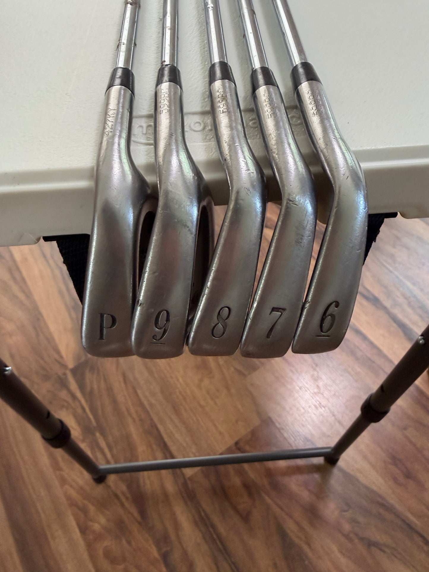 Titleist DCI 981 Iron Set 6-PW DG R300 Regular Flex READ — photo 5