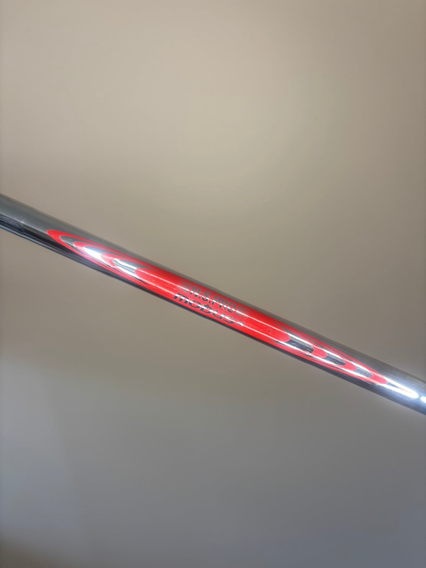 Taylormade Milled Grind 4 Raw GW 52°/9SB NS Pro Tour130 X-Stiff Flex 35.5″ NICE