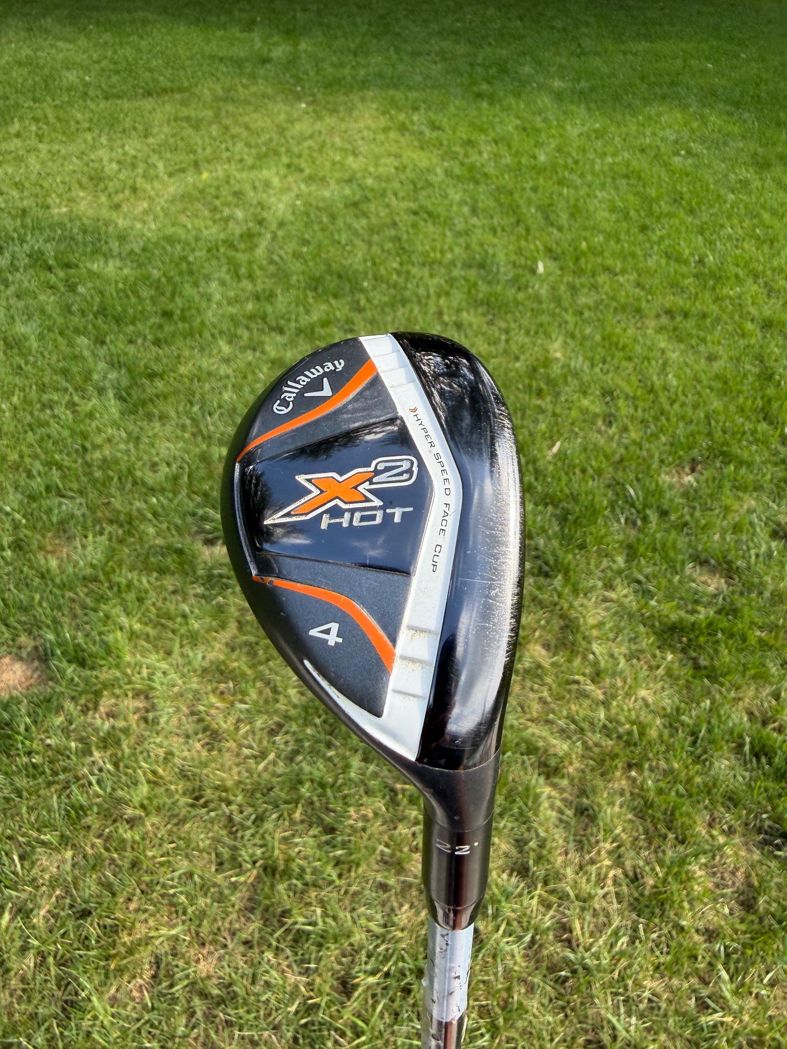 Callaway X2 Hot 4 Hybrid 22° Regular Flex 39.75" +HC NICE