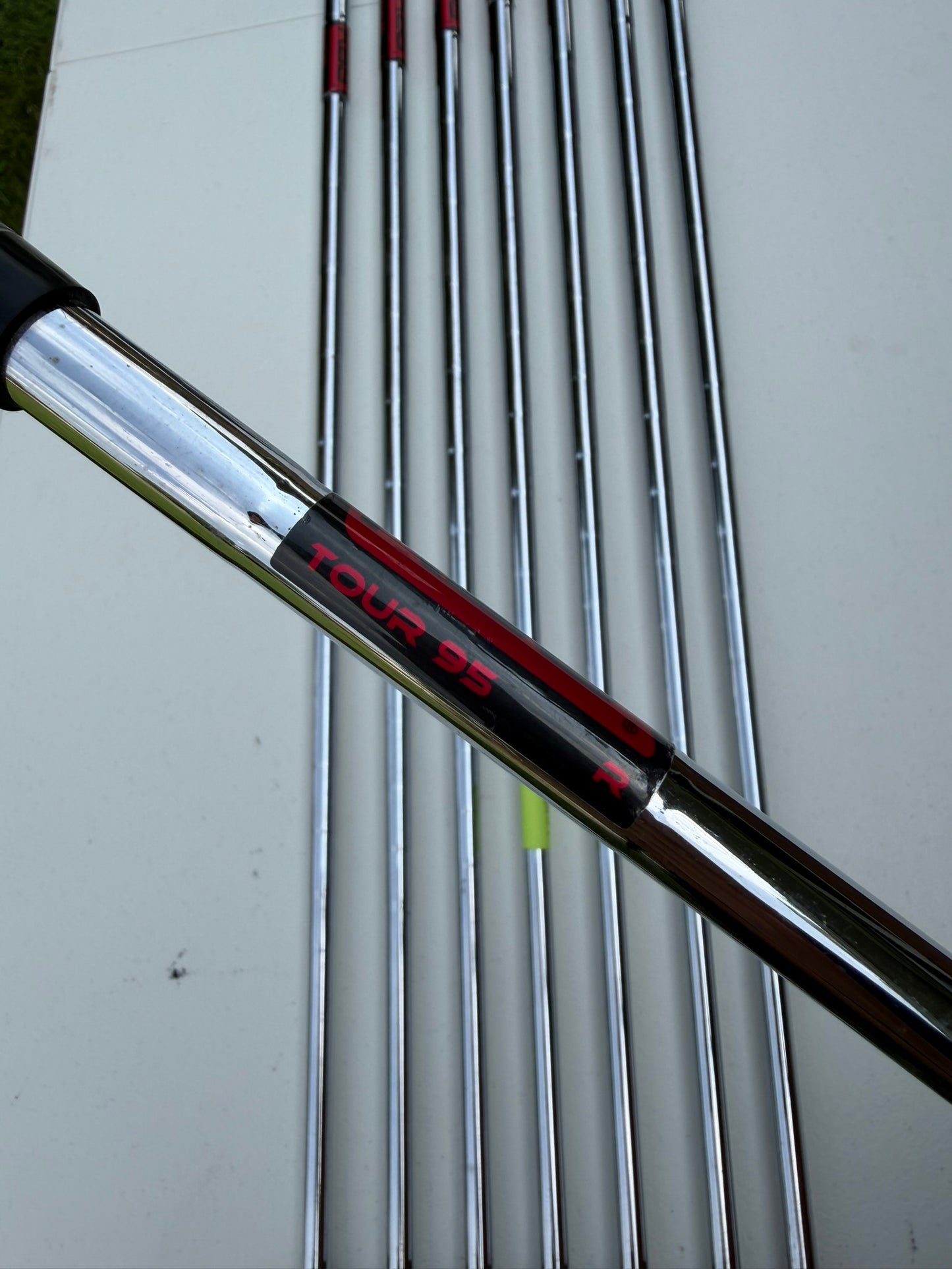 Tommy Armour TA1 Iron Set 4-PW, GW KBS Tour 95 Regular Flex Standard NICE