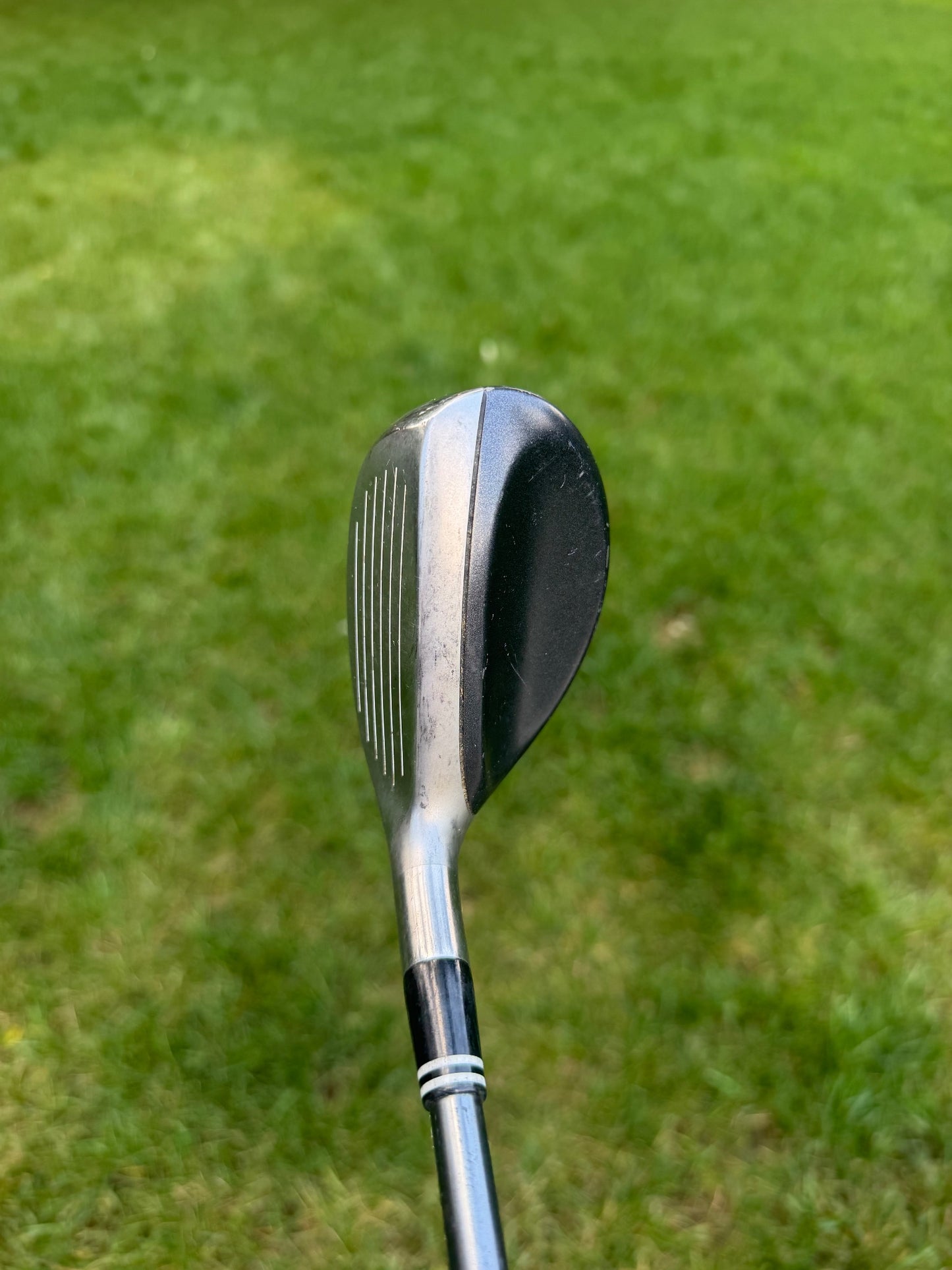 Cleveland Hibore 3 Hybrid 22° Graphite Regular Flex 40.25" NICE — photo 3