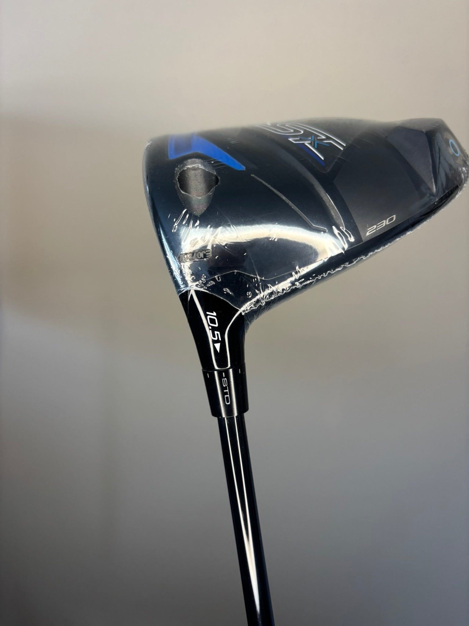 Photo of Mizuno ST-X 230 Driver 10.5° Regular Flex Kai'Li Blue 50R