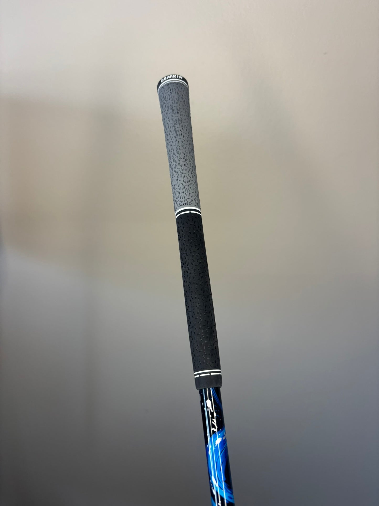 Photo of Mizuno ST-X 230 Driver 10.5° Regular Flex Kai'Li Blue 50R