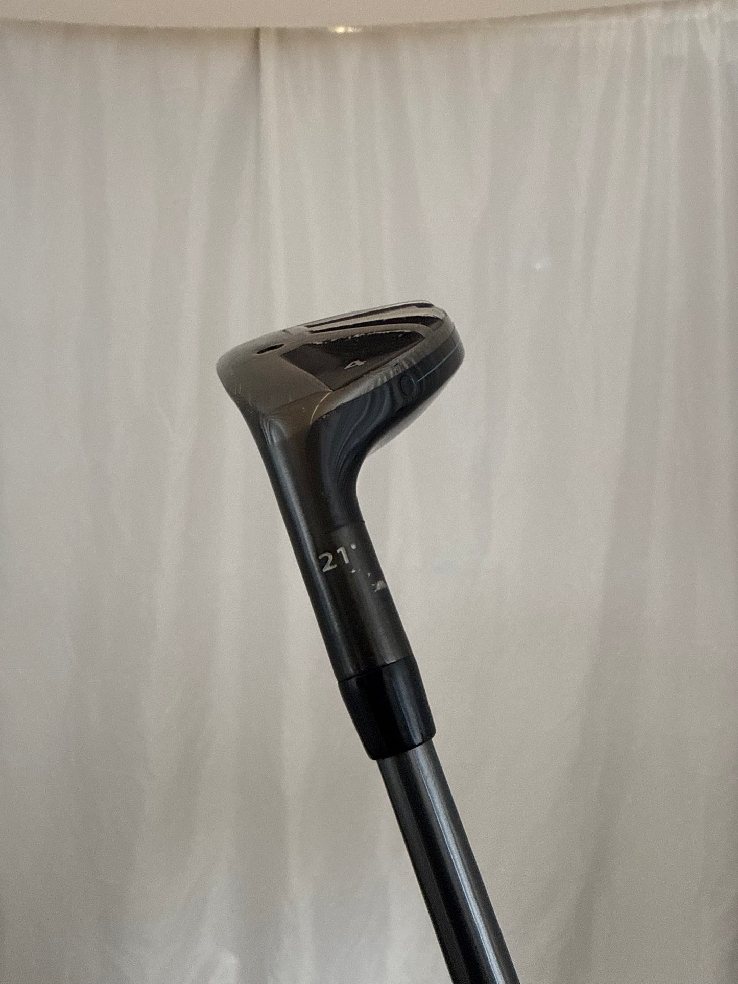 Photo of Callaway Rogue 4 Hybrid 21° Stiff Flex Synergy