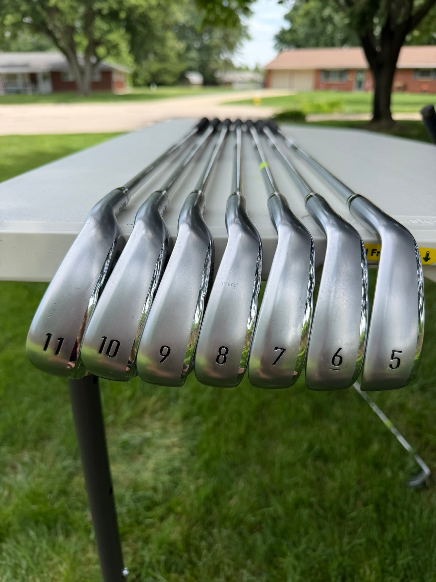 Honma Beres 09 2 Star Iron Set 5-11 ARMRQ FX Regular Flex Standard NICE