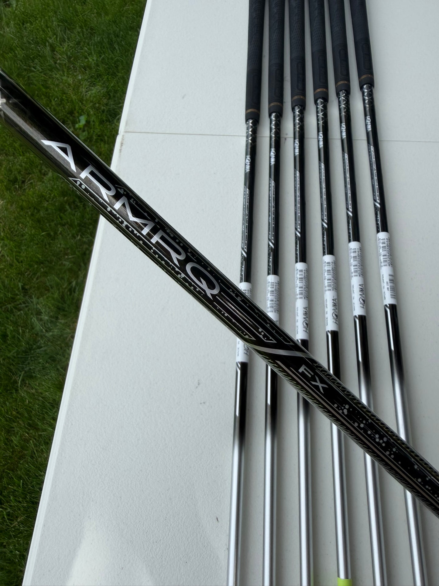 Honma Beres 09 2 Star Iron Set 5-11 ARMRQ FX Regular Flex Standard NICE