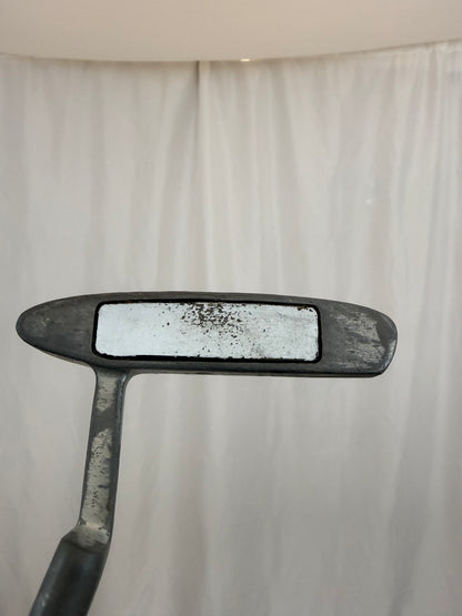 Photo of Unique White Zone Balata Face Blade Putter