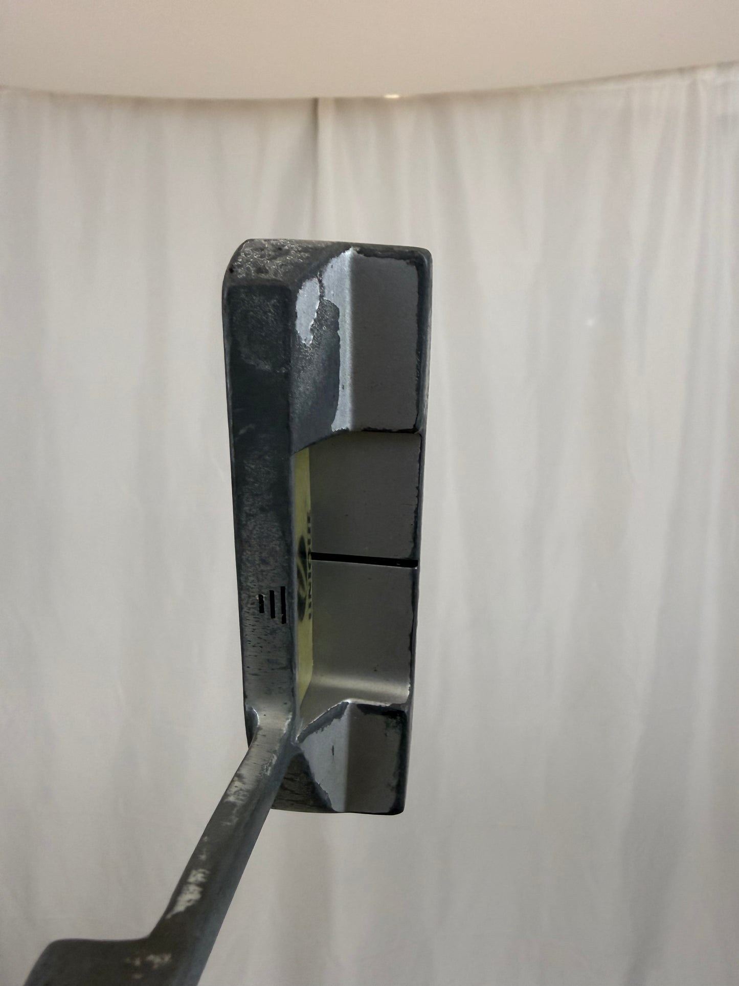 Photo of Unique White Zone Balata Face Blade Putter