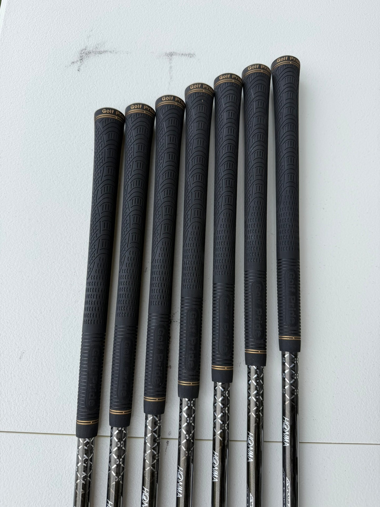 Honma Beres 09 2 Star Iron Set 5-11 ARMRQ FX Regular Flex Standard NICE