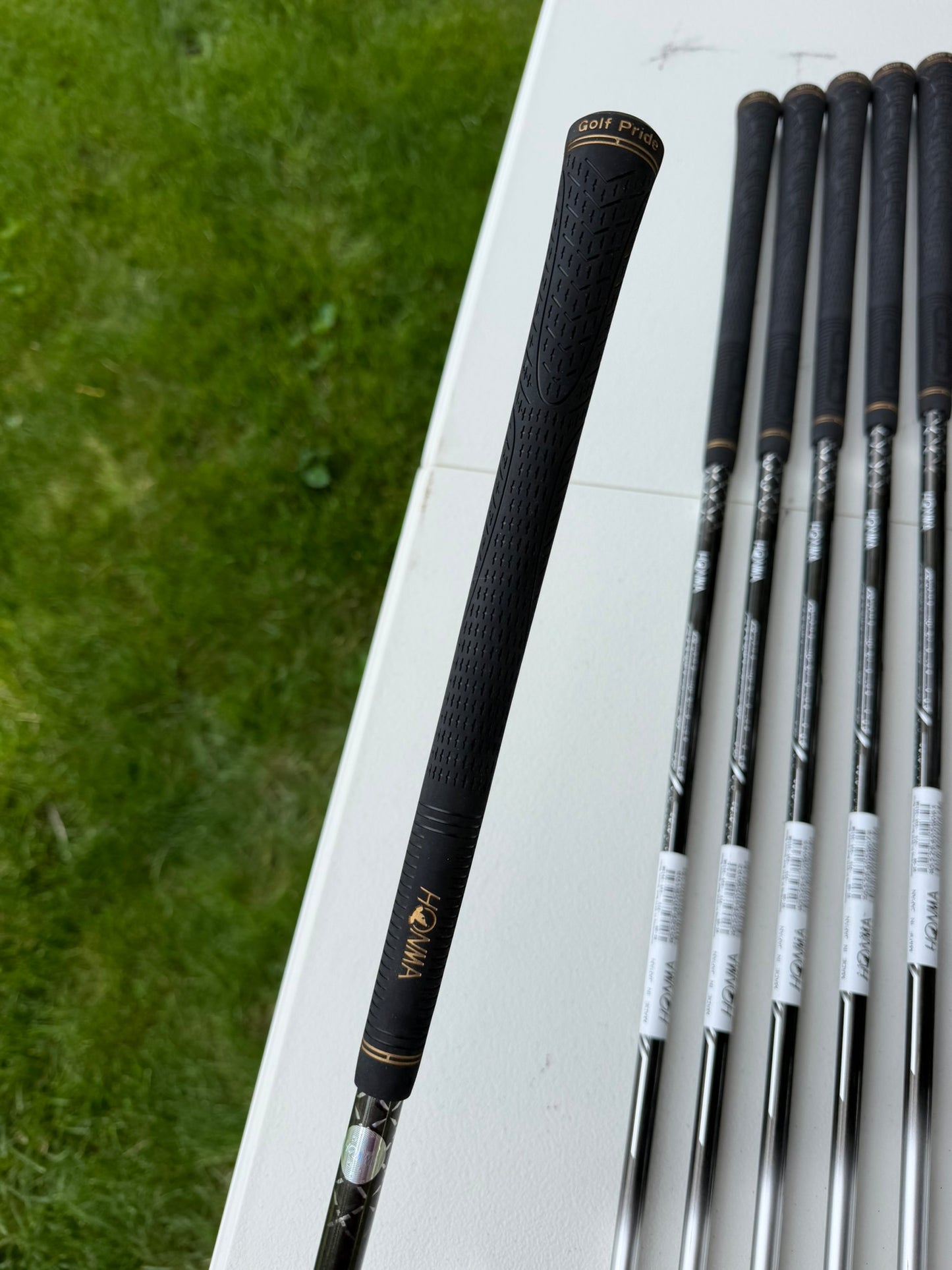 Honma Beres 09 2 Star Iron Set 5-11 ARMRQ FX Regular Flex Standard NICE