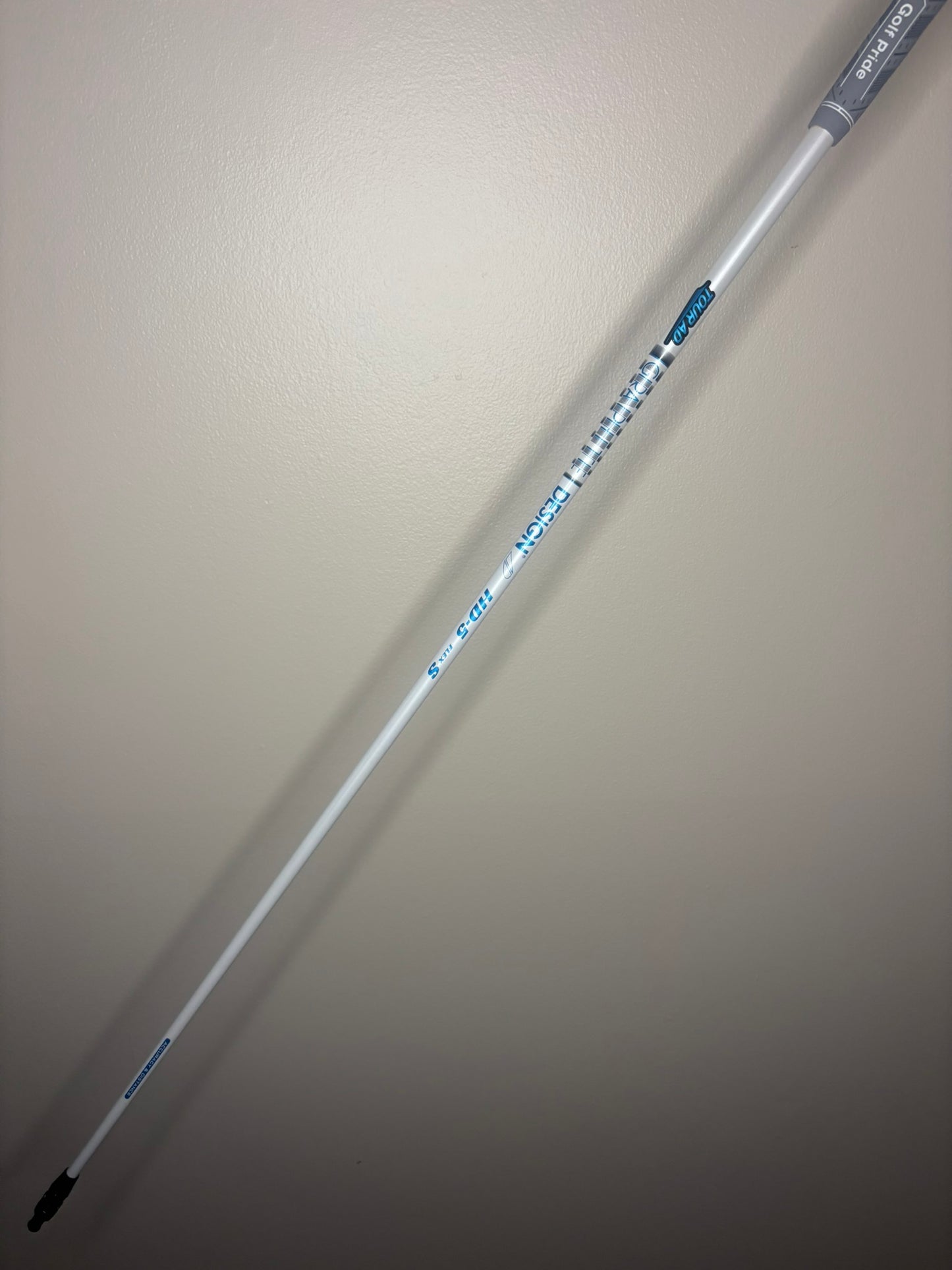 Photo of Graphite Design Tour AD HD-5 Stiff 59 Grams Driver Shaft