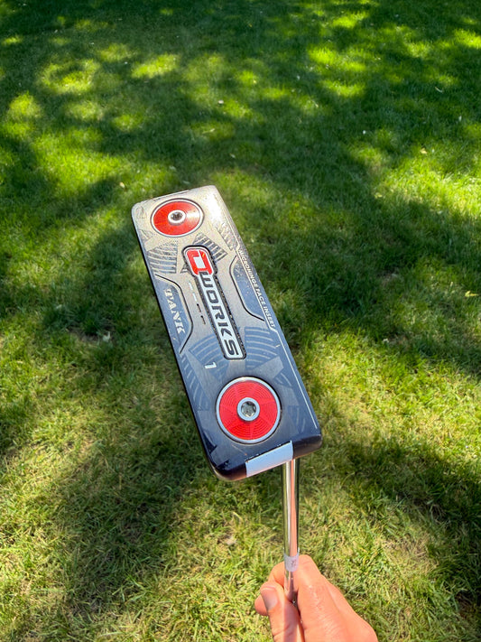 Odyssey O-Works Tank 1 Putter 38" READ