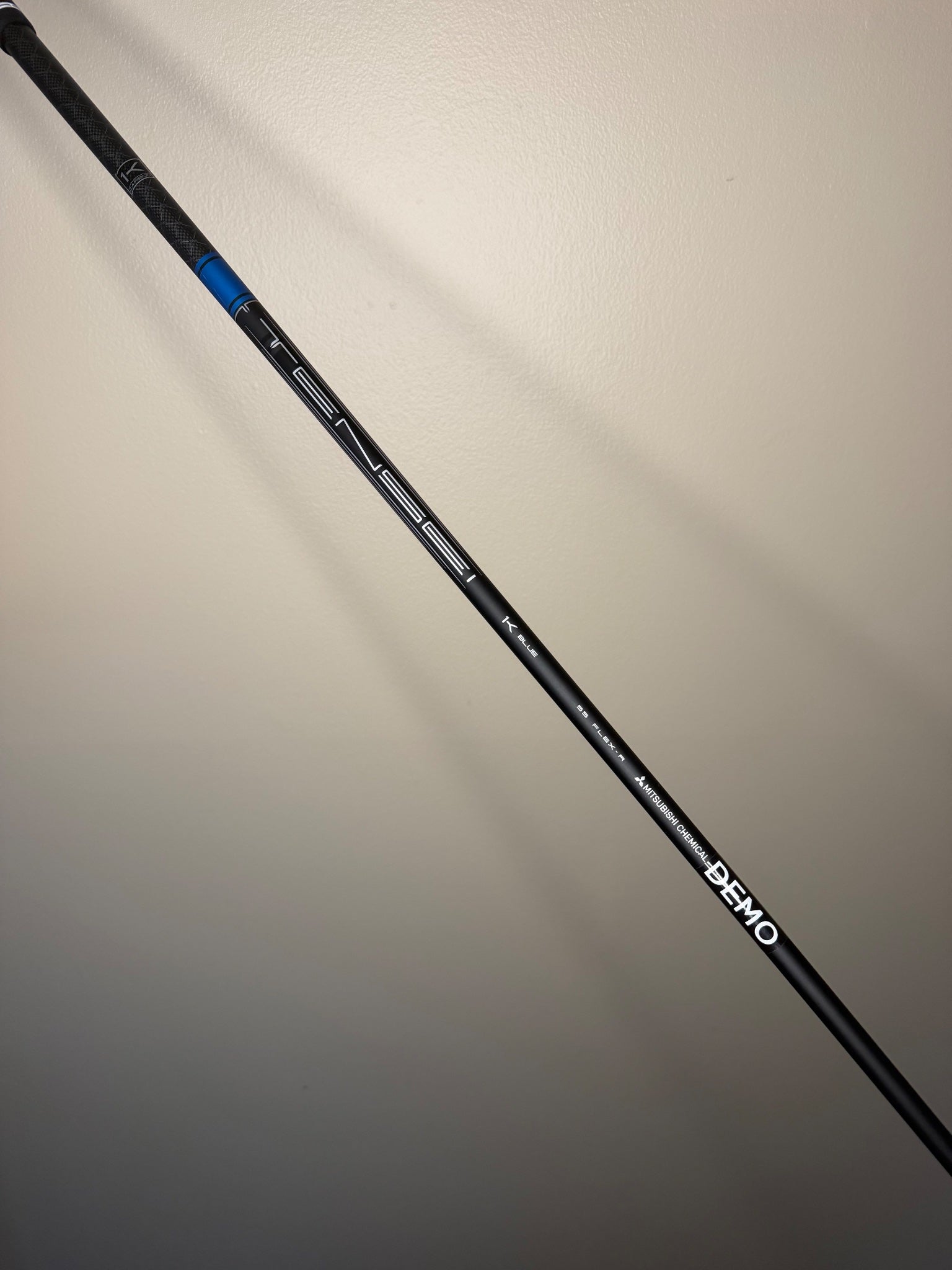 Mitsubishi Golf Tensei 1K Blue Regular Flex Driver Shaft Titleist Tip 44.5" — photo 4