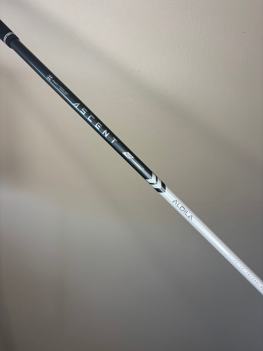 Photo of Aldila Ascent Ultralight 40g R2 Senior 40 Grams Driver Shaft