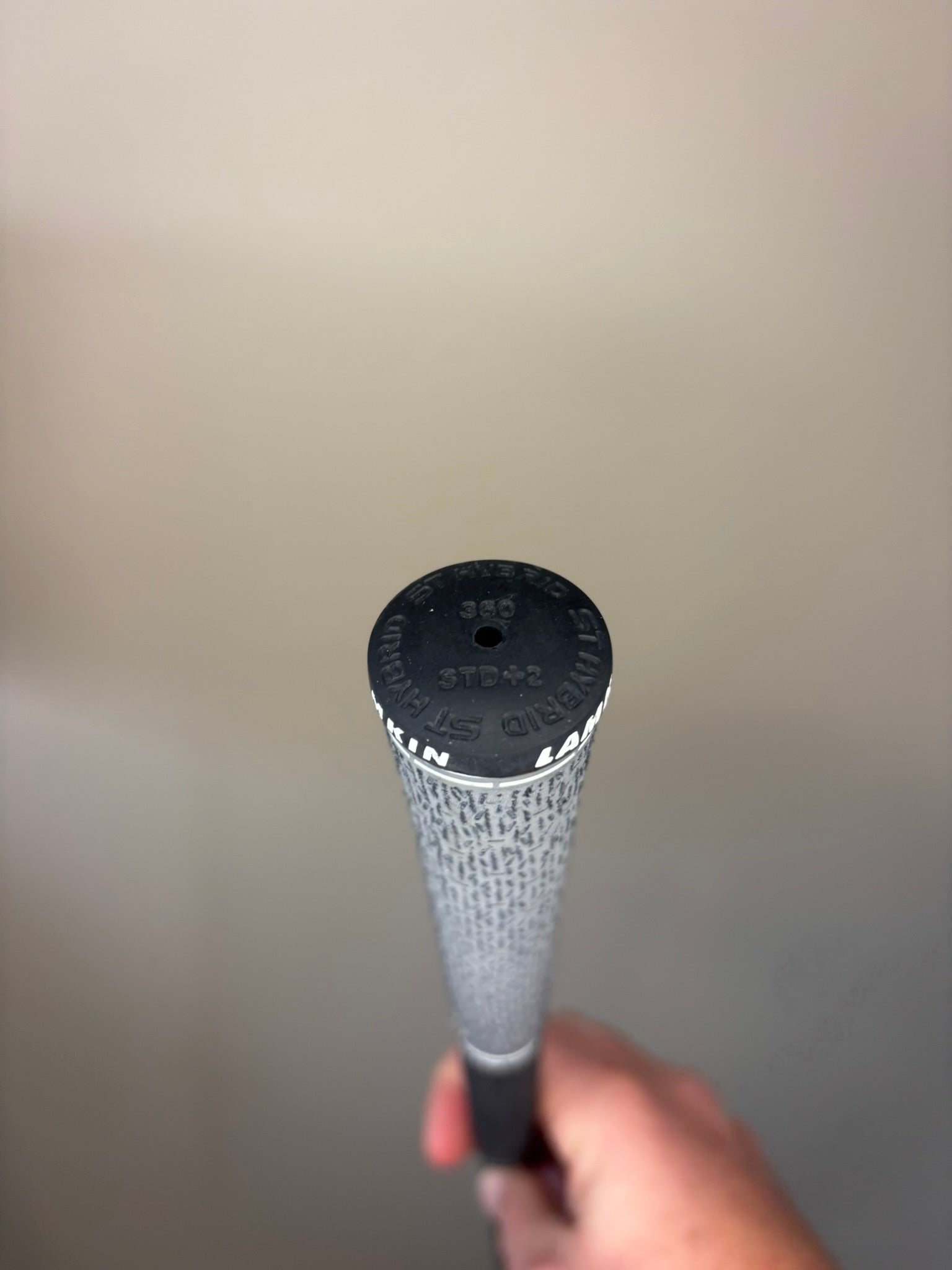 Photo of UST Mamiya Lin-Q M40X Red 5F3 Regular 50 Grams Driver Shaft