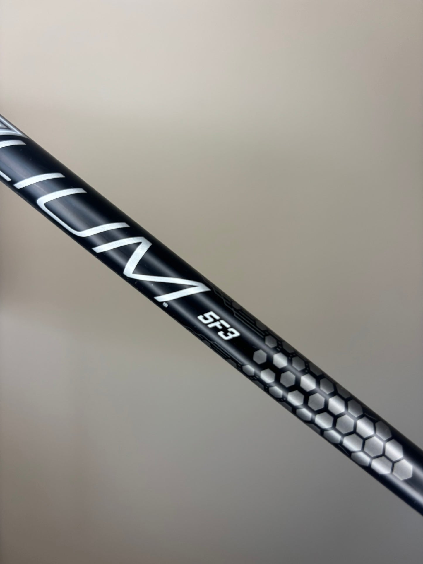 Photo of UST Mamiya Helium Nanocore Black 5F3 Regular 50 Grams Driver Shaft